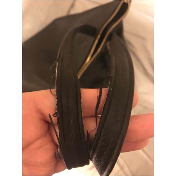 COACH Taylor Tote in Pebble Leather - Picture 4 of 4